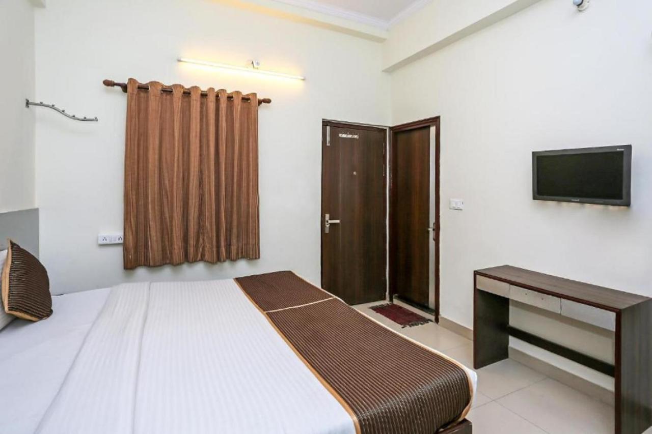 Hotel Anand Villa Agra  Εξωτερικό φωτογραφία